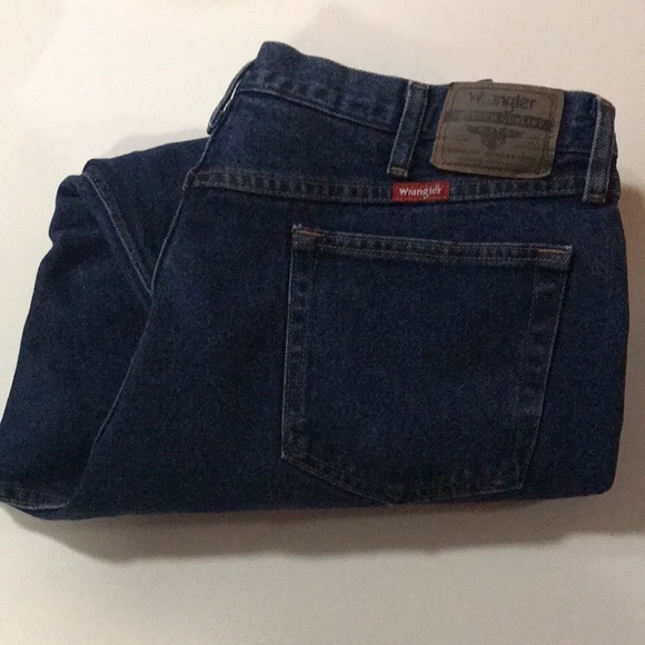 Wrangler Other - Wrangler Jeans 40 X 29 Relaxed Fit